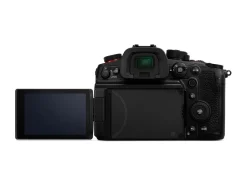 Panasonic Interchangeable Lens Cameras | Mirrorless Cameras Only | GH7 Camera Body