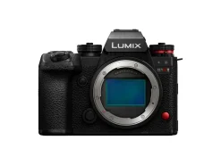 Panasonic Interchangeable Lens Cameras | Mirrorless Cameras Only | Lumix S1R II Body